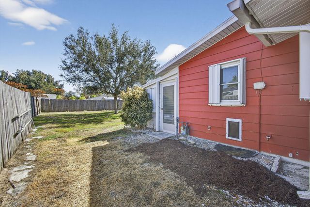 273 NE Orchard Street, Port St. Lucie, Port St Lucie, FL 34983