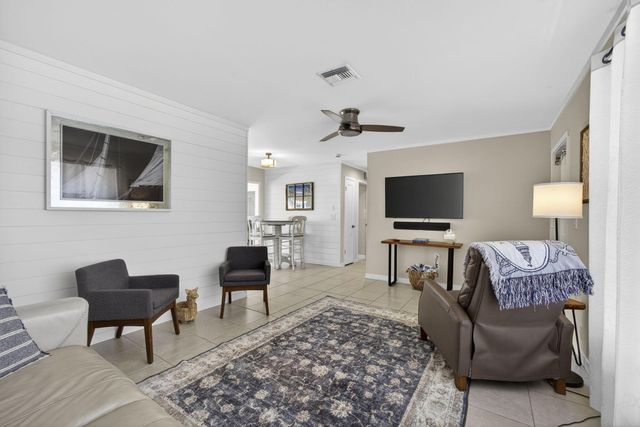 273 NE Orchard Street, Port St. Lucie, Port St Lucie, FL 34983