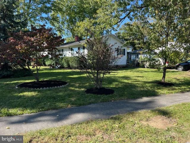 405 SHENANDOAH AVE, Winchester, VA 22601