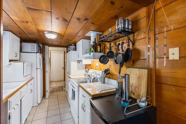 660 Glenwood Rd, Grass Valley, CA 95945