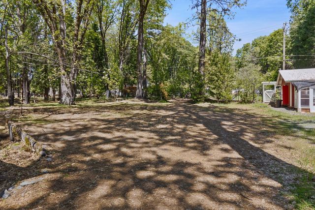 660 Glenwood Rd, Grass Valley, CA 95945