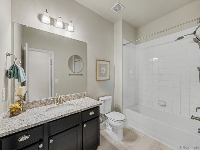 9251 Garnett Way C, Arvada, CO 80007