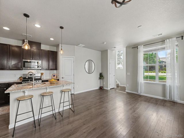 9251 Garnett Way C, Arvada, CO 80007