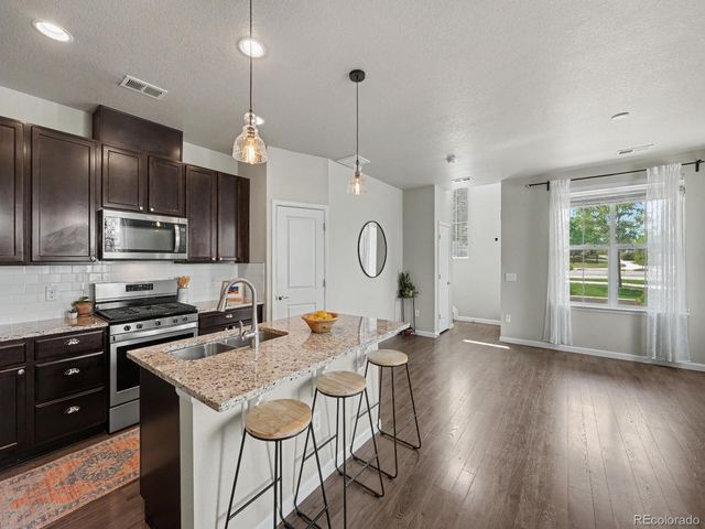 9251 Garnett Way C, Arvada, CO 80007