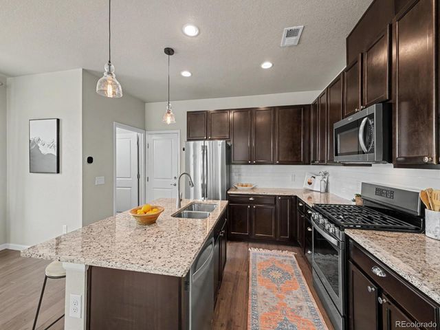 9251 Garnett Way C, Arvada, CO 80007