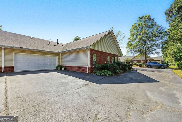 4003 Villa Springs Court, Powder Springs, GA 30127