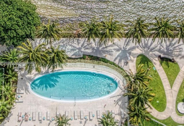 460 NE 28th Street 2903, Miami, FL 33137