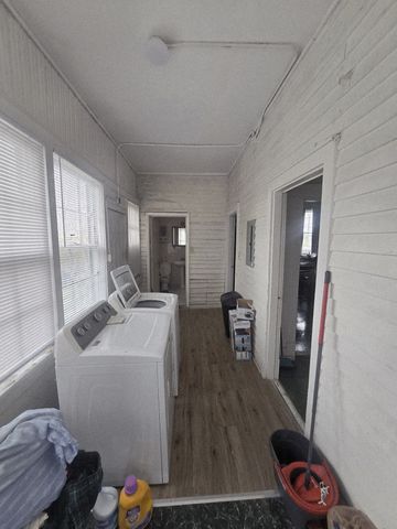 2405 Buchanan St, Nashville, TN 37208