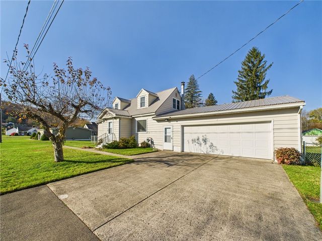 9 North 3rd Street, Foster Town, PA 16701