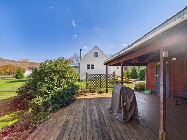 9 North 3rd Street, Foster Town, PA 16701