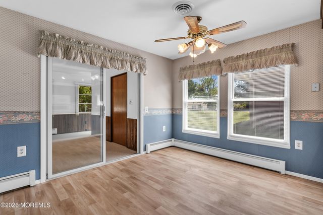 35 Puerto Vallarta Street, Toms River, NJ 08757