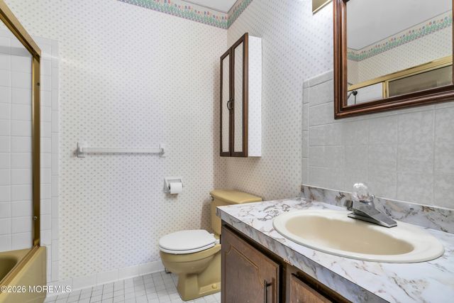 35 Puerto Vallarta Street, Toms River, NJ 08757