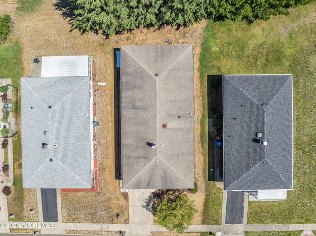35 Puerto Vallarta Street, Toms River, NJ 08757
