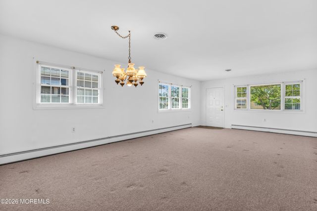 35 Puerto Vallarta Street, Toms River, NJ 08757