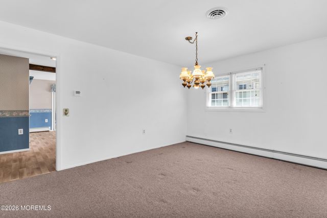35 Puerto Vallarta Street, Toms River, NJ 08757