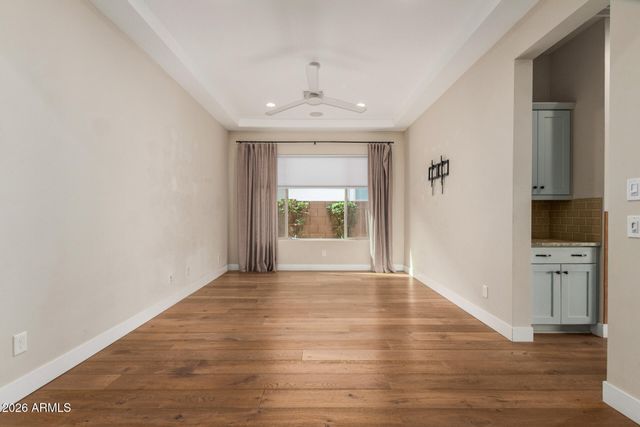 2830 E CREST Lane, Phoenix, AZ 85050