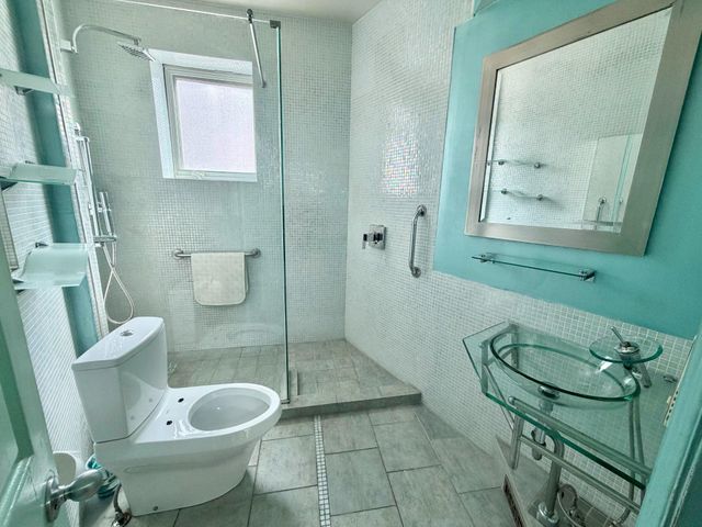 514 FITZWATER ST, Philadelphia, PA 19147