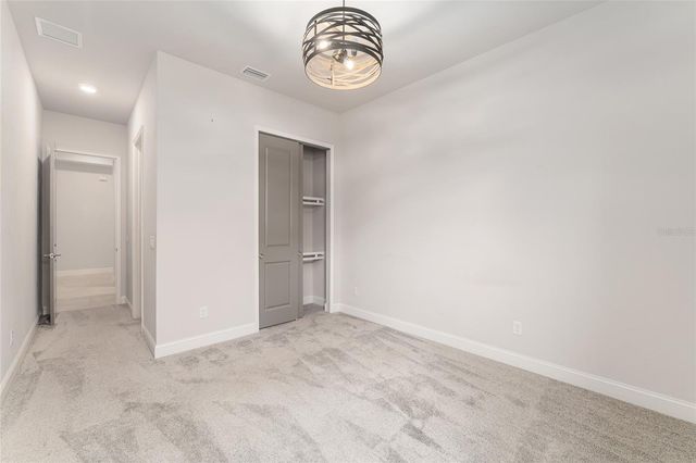 11890 SW 33RD LANE, Gainesville, FL 32608