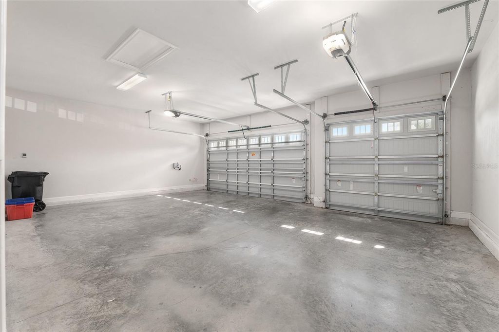 Image 58 of property listing at 11890 SW 33RD LANE, Gainesville, FL 32608