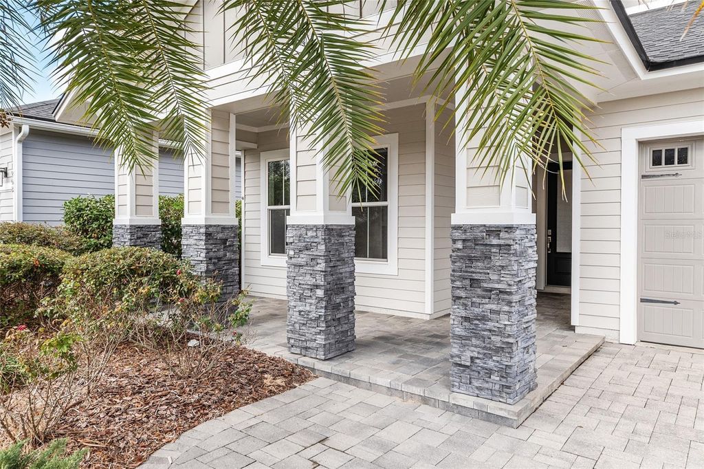 Image 7 of property listing at 11890 SW 33RD LANE, Gainesville, FL 32608