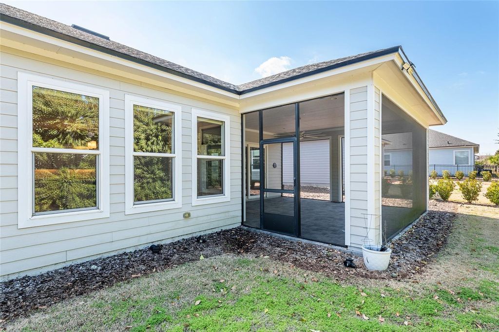 Image 66 of property listing at 11890 SW 33RD LANE, Gainesville, FL 32608