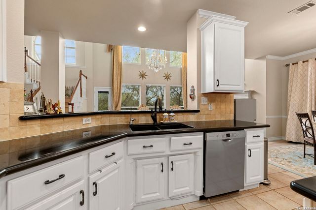 38 Cellini, San Antonio, TX 78258