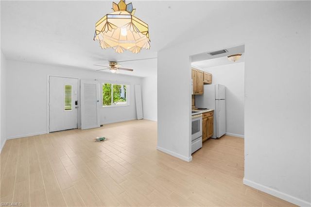 431 Van Buren ST D3, Fort Myers, FL 33916