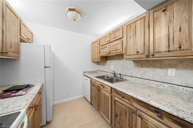 431 Van Buren ST D3, Fort Myers, FL 33916
