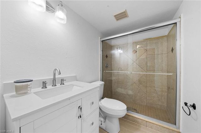 431 Van Buren ST D3, Fort Myers, FL 33916