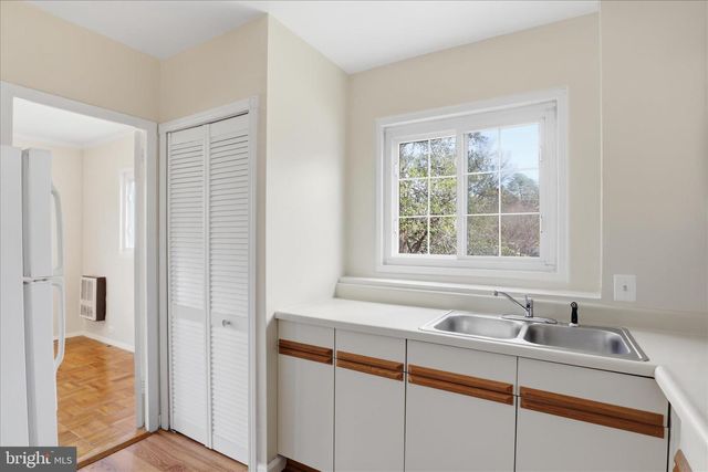 3105 MARTHA CUSTIS DR, Alexandria, VA 22302