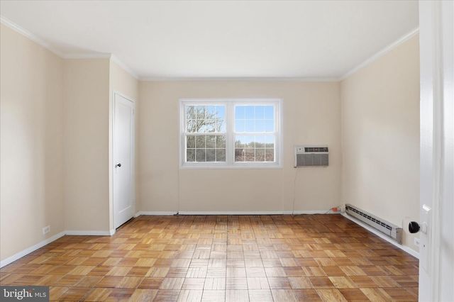 3105 MARTHA CUSTIS DR, Alexandria, VA 22302