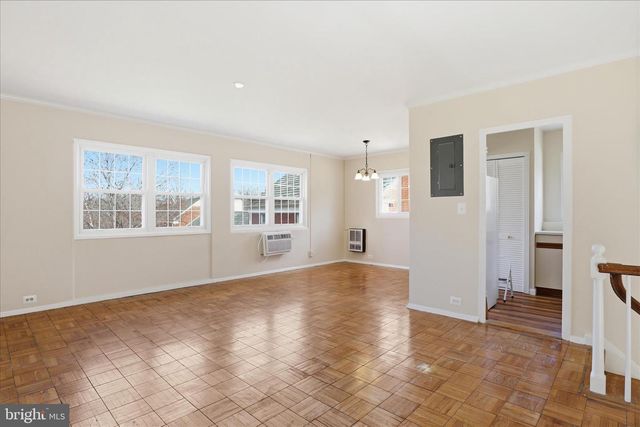 3105 MARTHA CUSTIS DR, Alexandria, VA 22302