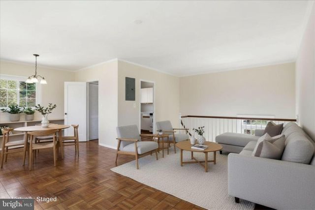 3105 MARTHA CUSTIS DR, Alexandria, VA 22302