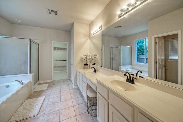 2616 Henley DR, Round Rock, TX 78681