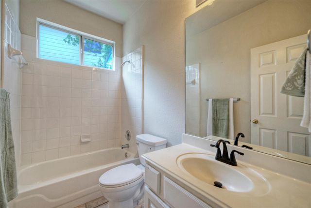 2616 Henley DR, Round Rock, TX 78681