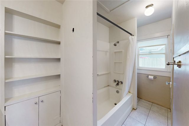 601 West Mustang Street, Caldwell, TX 77836