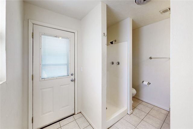 601 West Mustang Street, Caldwell, TX 77836