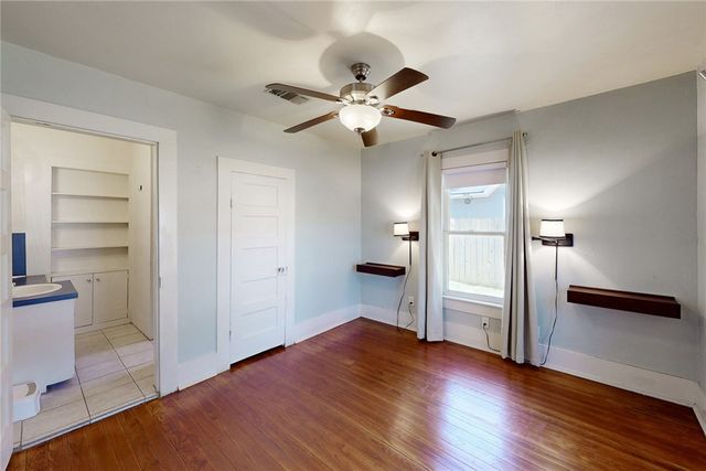 601 West Mustang Street, Caldwell, TX 77836