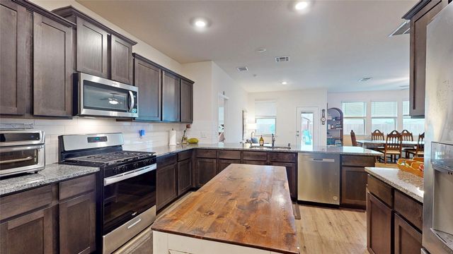 4005 Glastonbury Road, Mckinney, TX 75071