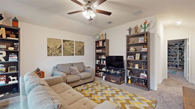 4005 Glastonbury Road, Mckinney, TX 75071