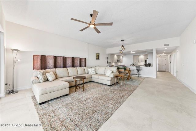 1465 S Harbor City Boulevard 902, Melbourne, FL 32901