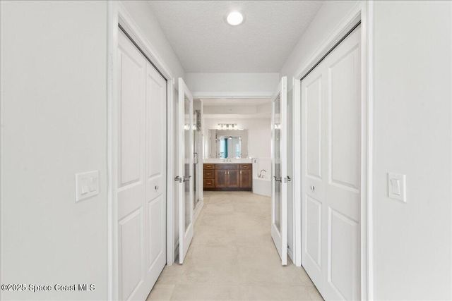 1465 S Harbor City Boulevard 902, Melbourne, FL 32901
