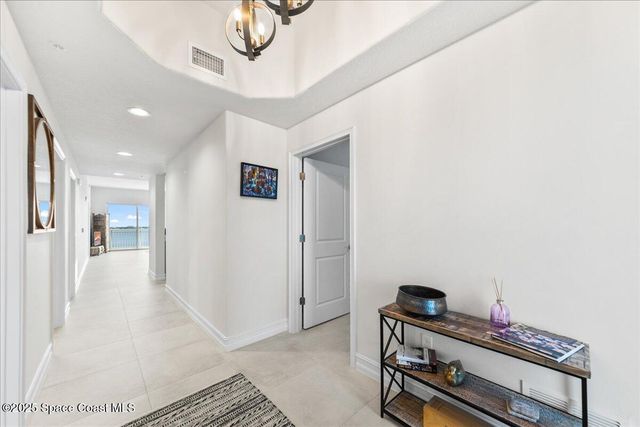 1465 S Harbor City Boulevard 902, Melbourne, FL 32901