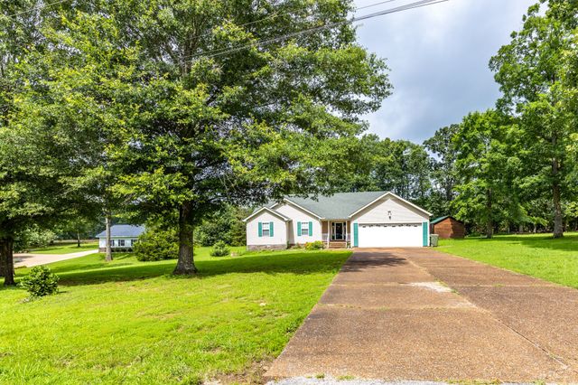 128 Pin Oaks Ln, Hohenwald, TN 38462