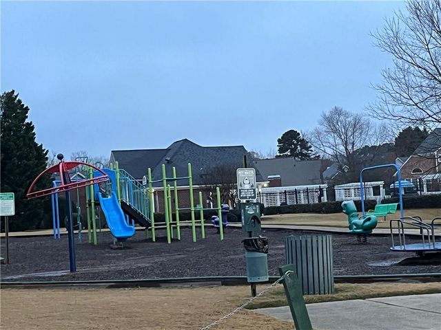 1075 Falkirk Lane, Stone Mountain, GA 30087