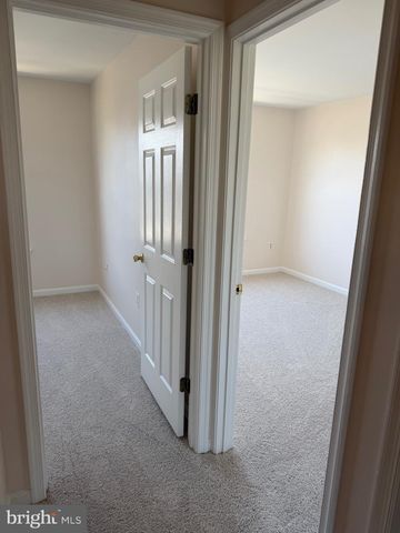 144 KEATING CIR, Stafford, VA 22554