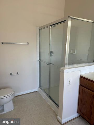 144 KEATING CIR, Stafford, VA 22554