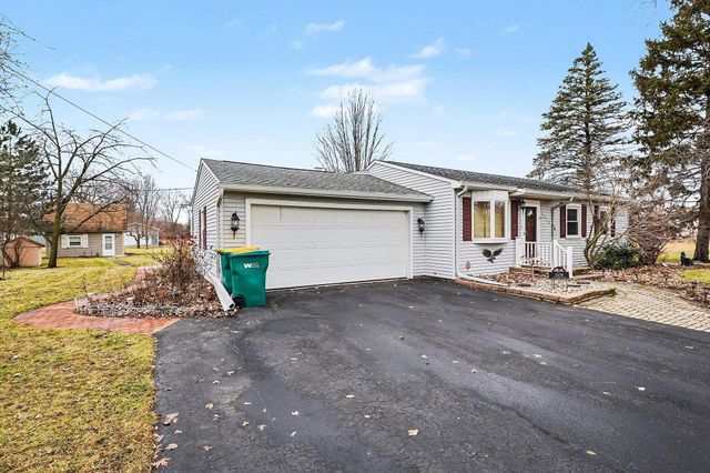 3378 State St Road, Bay City, MI 48706