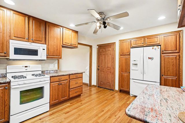 3378 State St Road, Bay City, MI 48706