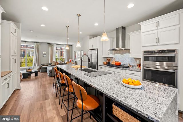 605 SKIFF WAY, Oxon Hill, MD 20745